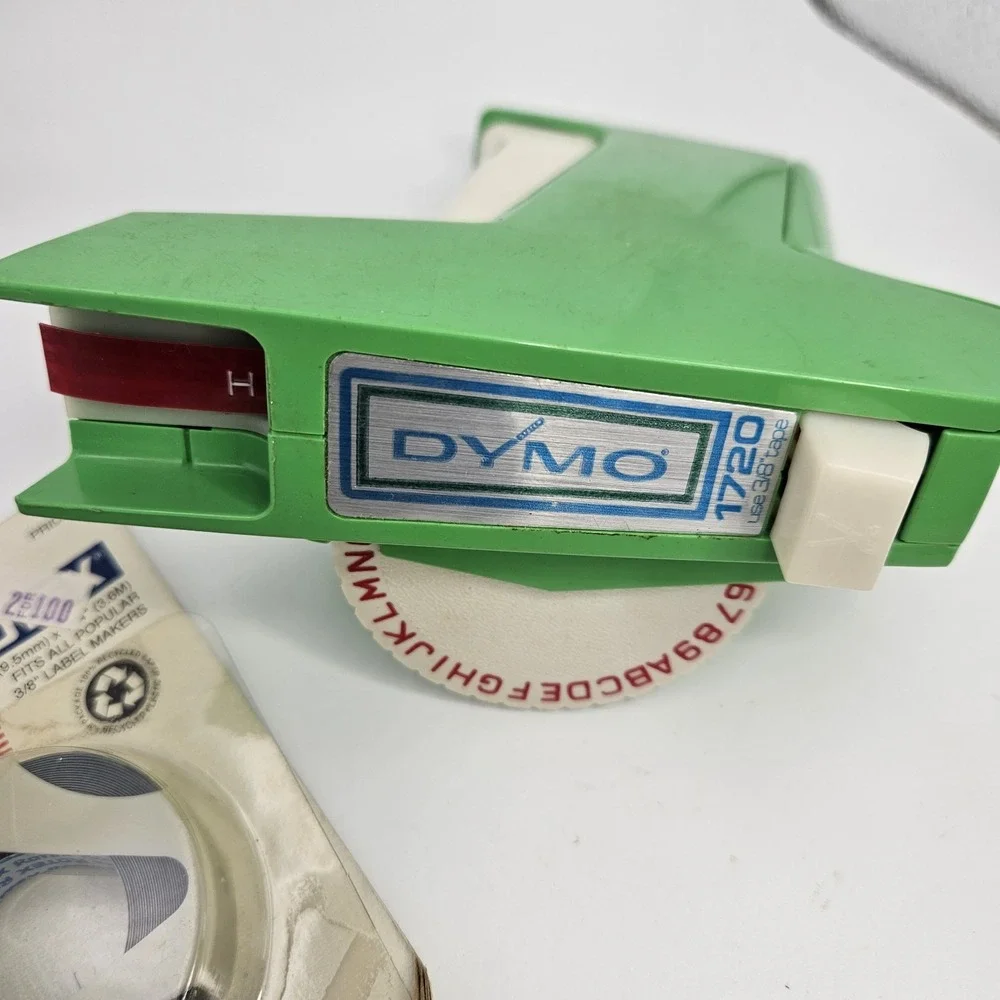 Dymo 1720 Label Maker Lime Green Handheld Loaded w/ 3/8